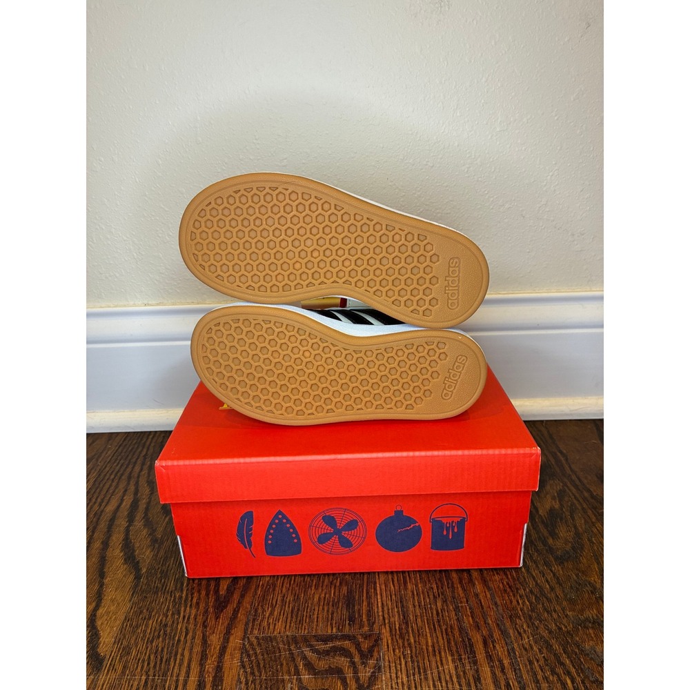(NIB) adidas 20th Century Fox Home Alone Grand Court Sneakers - Size 10.5K - Picture 4 of 4